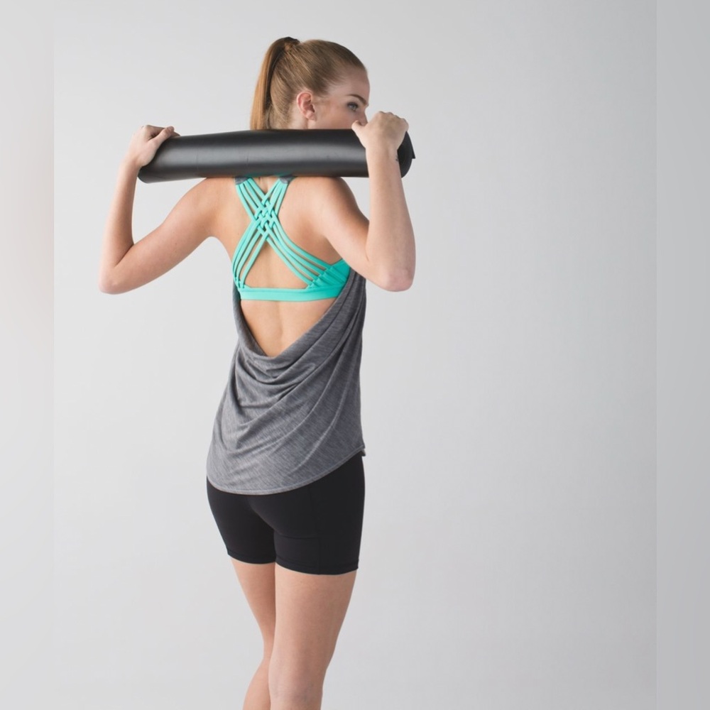 lululemon athletica Gray and Teal Muscle Tee  💪🏽